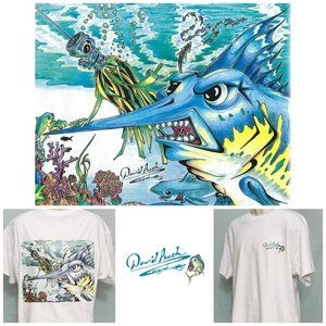 OMG Funny Fishing Lure Giving The Finger Bird to a Marlin Sailfish Cool T-Shirt